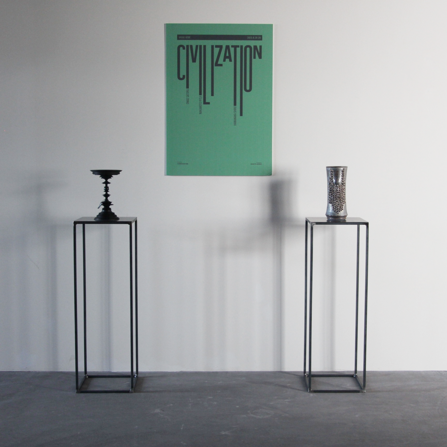 オーダー実例 – アートと植物に寄り添う什器づくり -