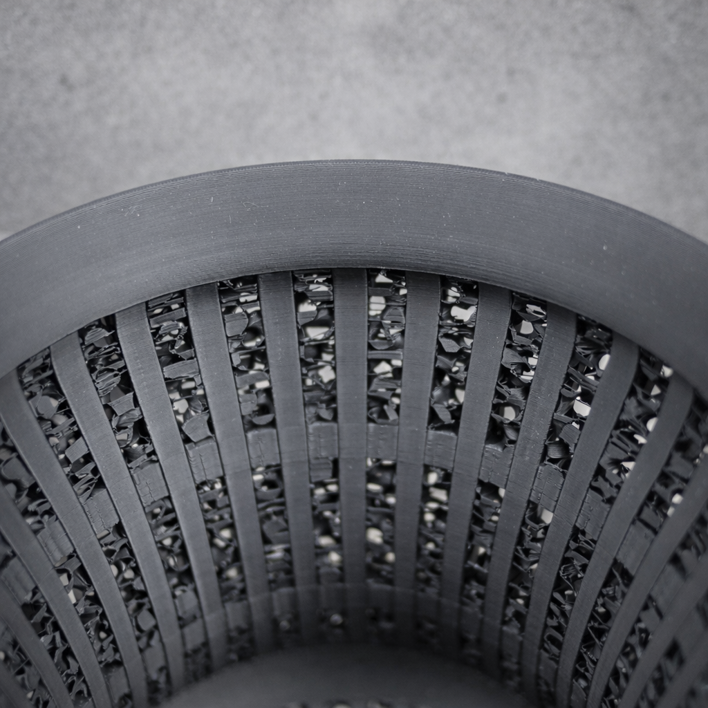 深呼吸する3Dプリント鉢/筒