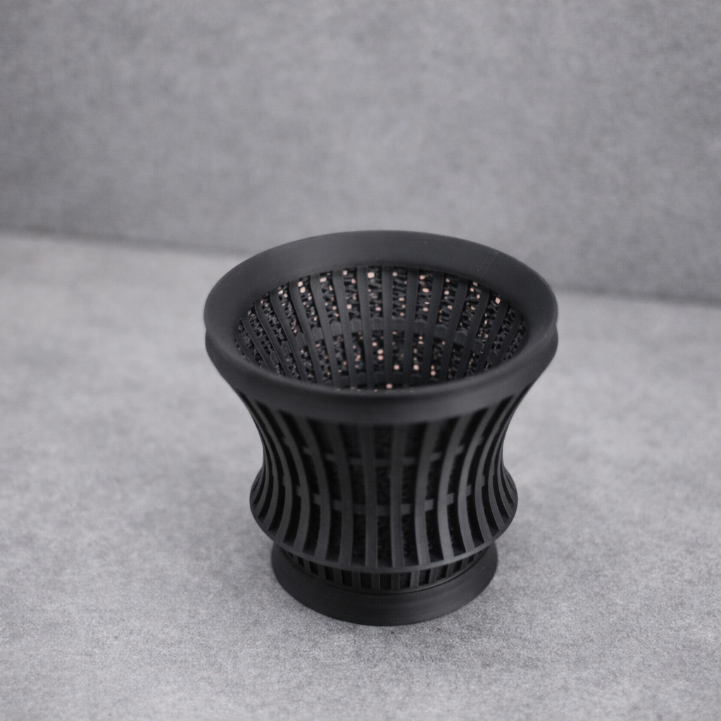 深呼吸する3Dプリント鉢/筒