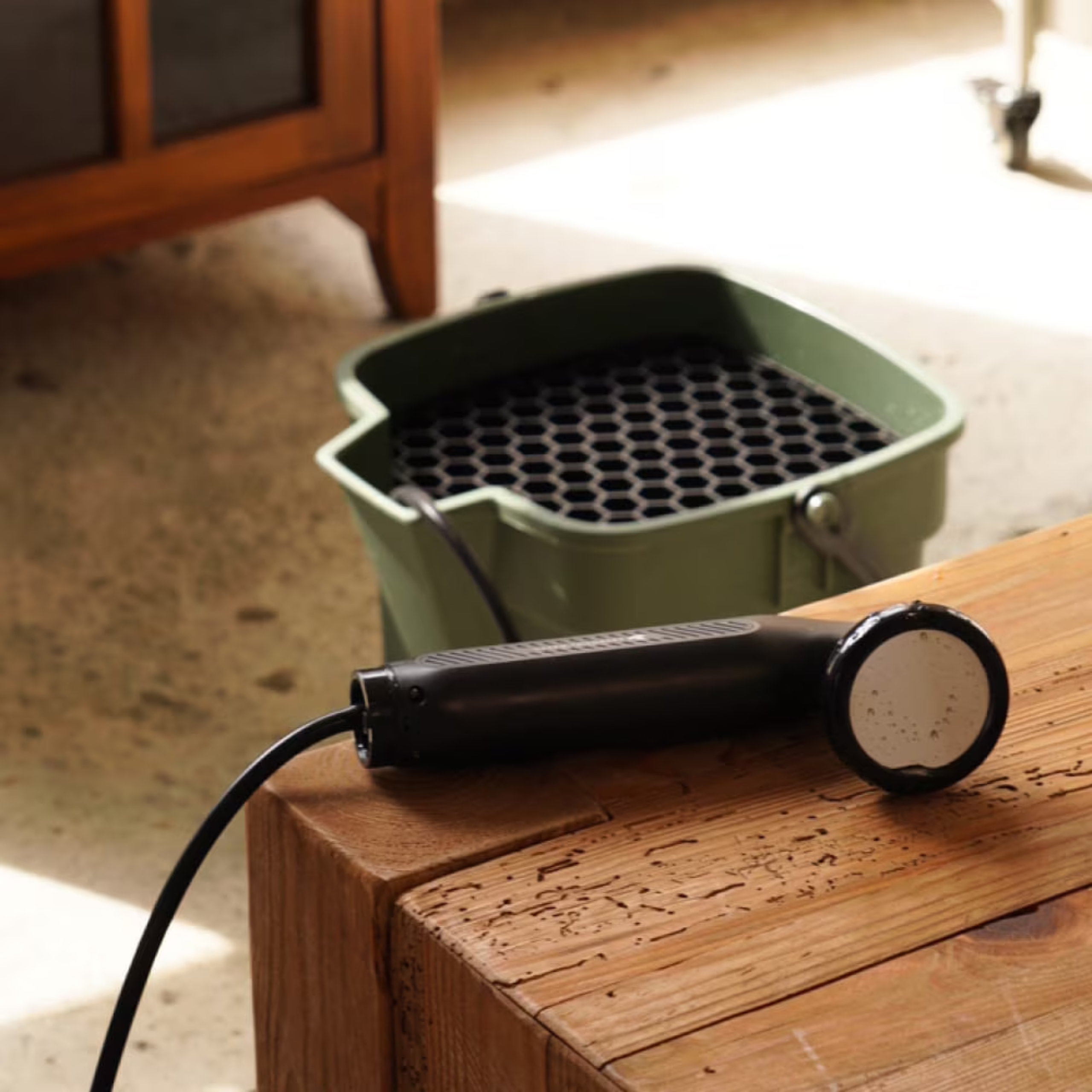 DUALFLOW PORTABLE SHOWER　デュアルフローポータブルシャワー