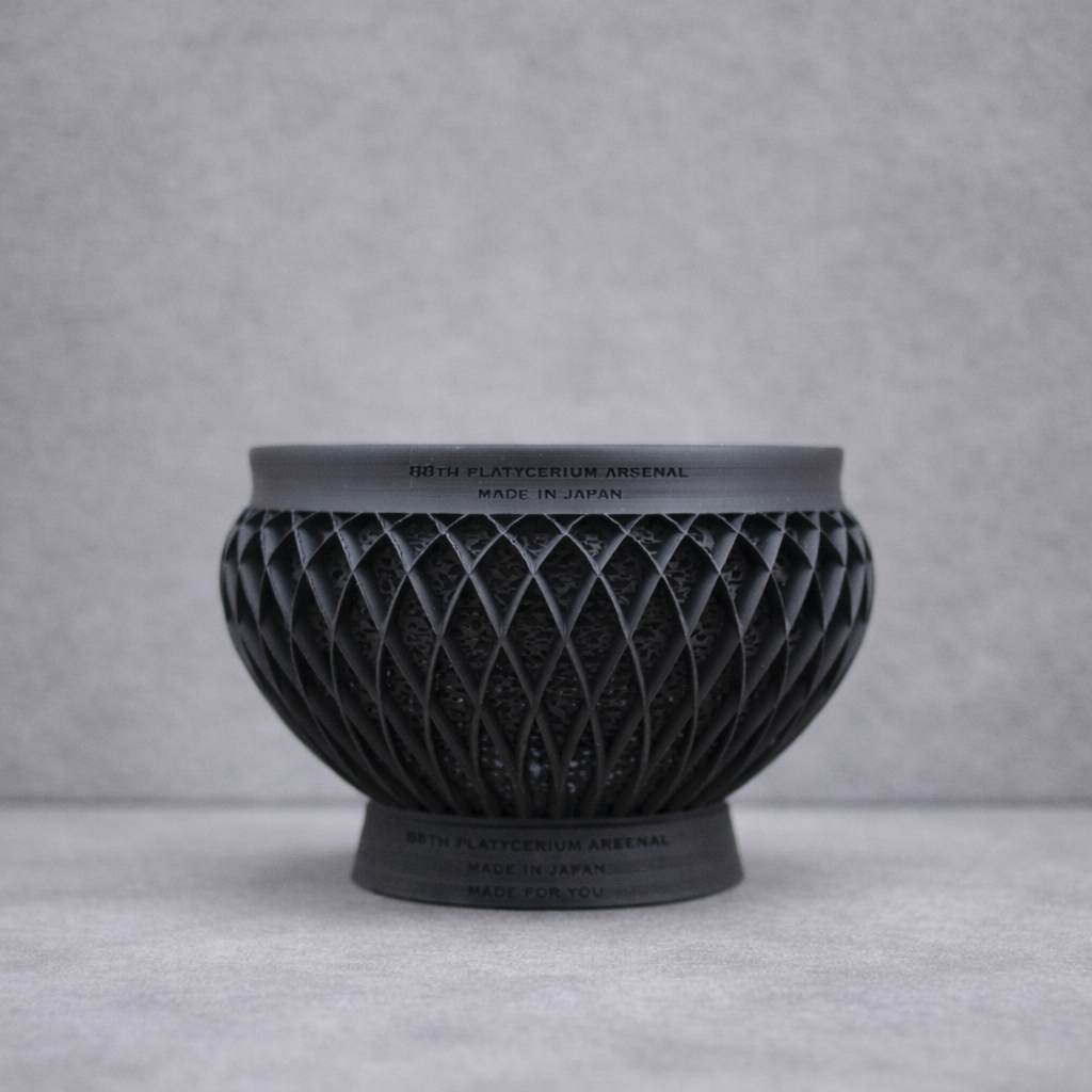 深呼吸する3Dプリンタ鉢/手毬