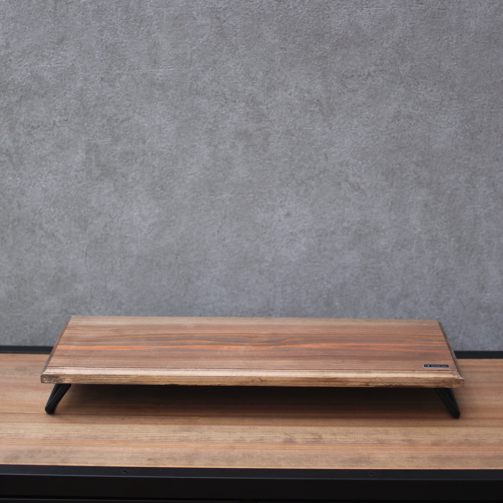 LOW DISPLAY BOARD(ロー・ディスプレイ・ボード)